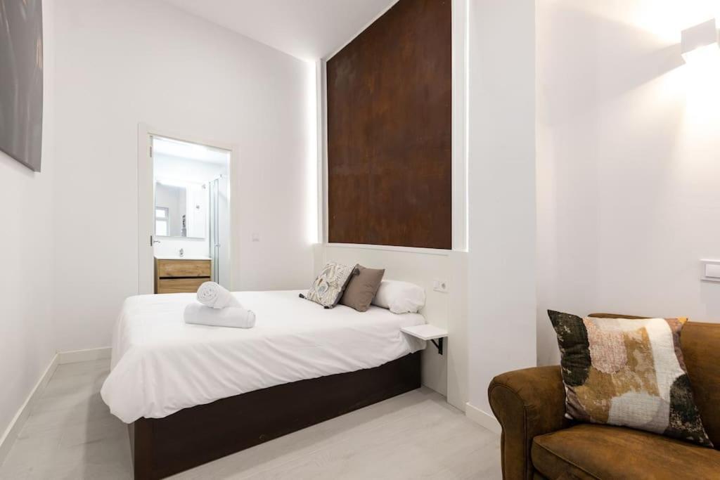 Apartamento Amplio Y Coqueto A Solo 750M Bernabeu Madrid Esterno foto